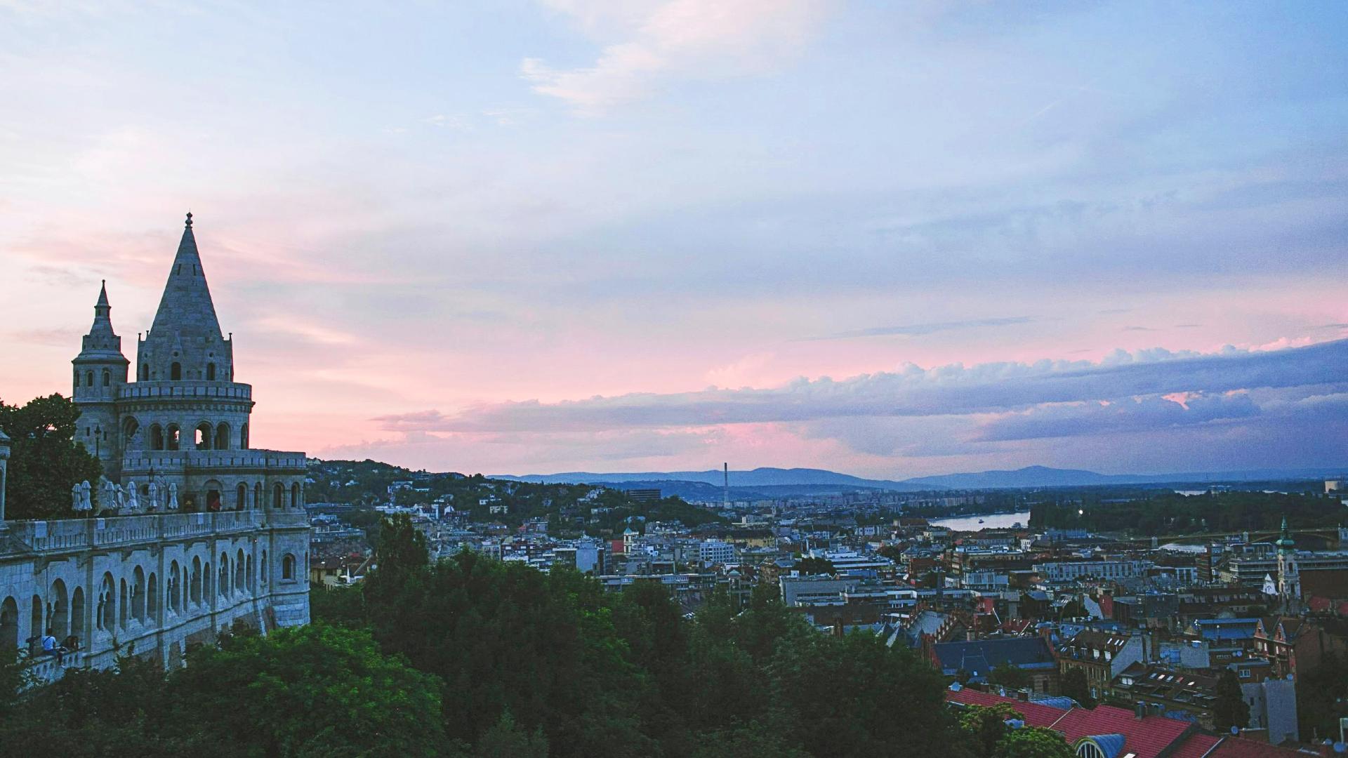 Vistas de Budapest desde el Bastión de los Pescadores