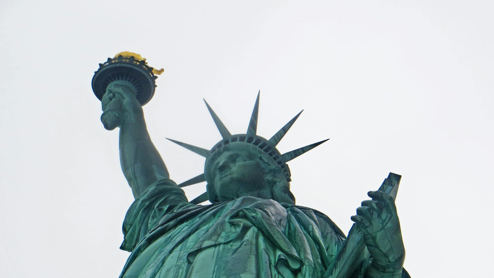 Estatua de la Libertad desde abajo