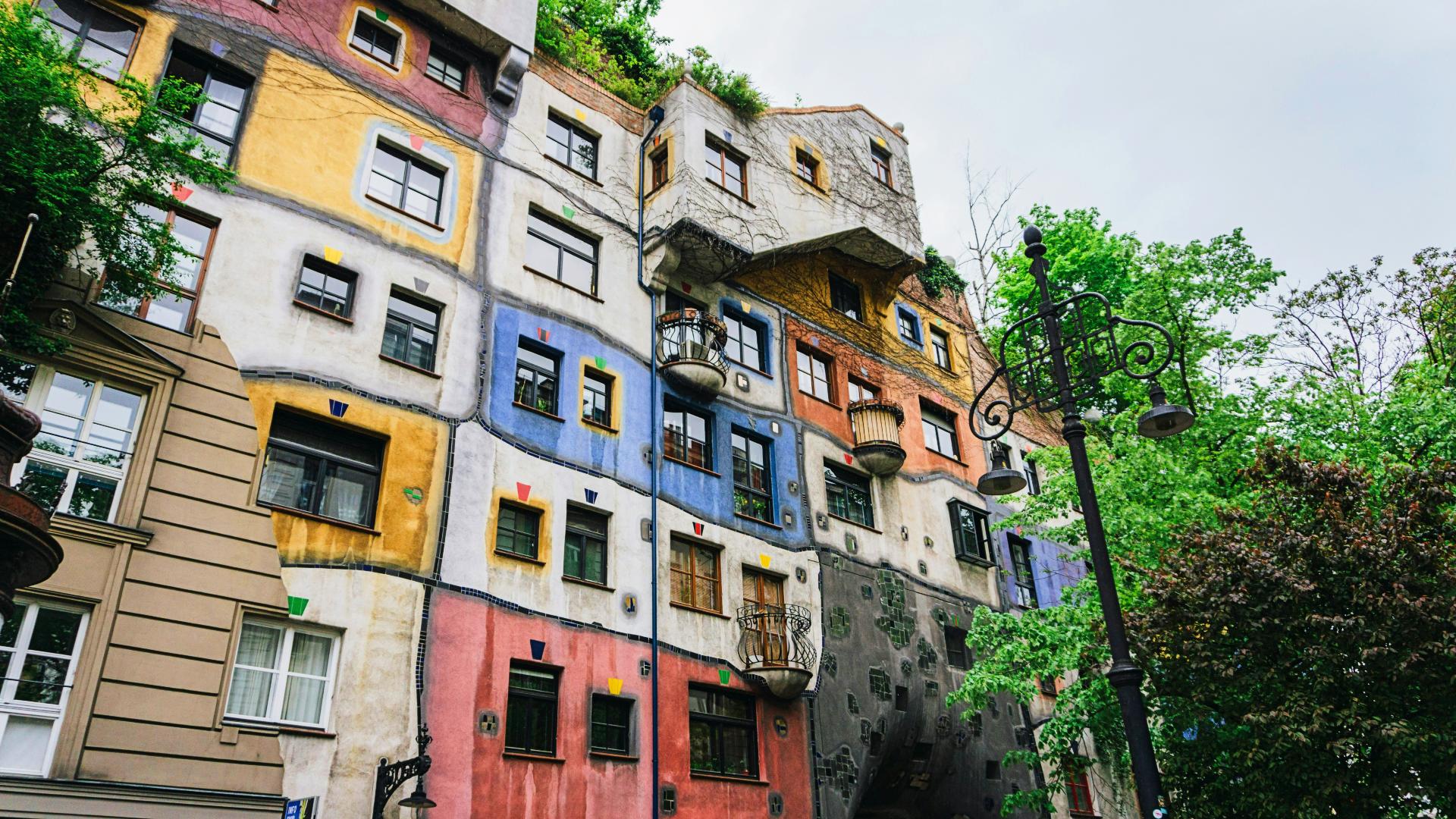 Fachada norte Hundertwasserhaus