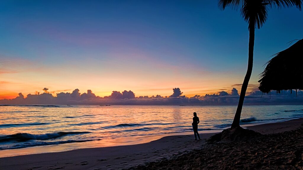 Atardecer en una playa de Punta Cana
