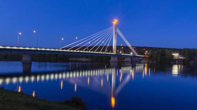 Panorámica del puente de Rovaniemi