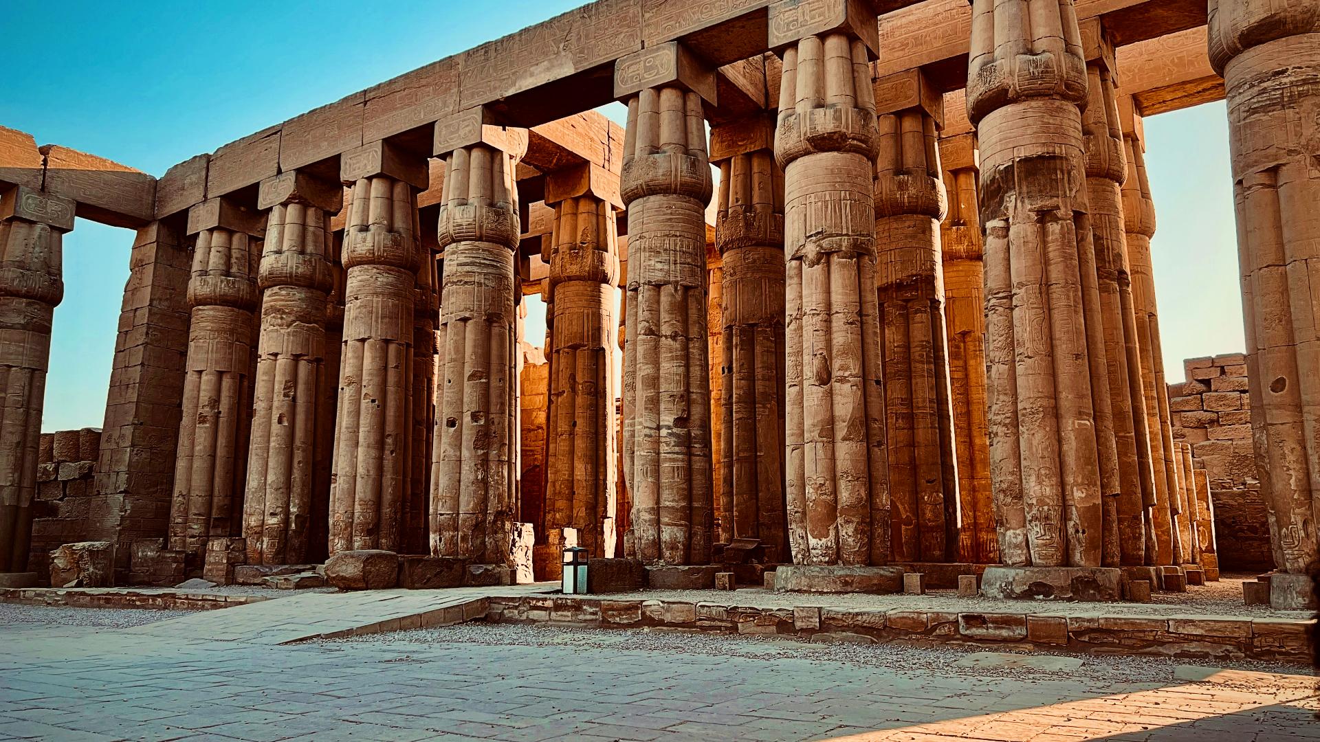 Columnata de Amon Ra en el Templo de Luxor
