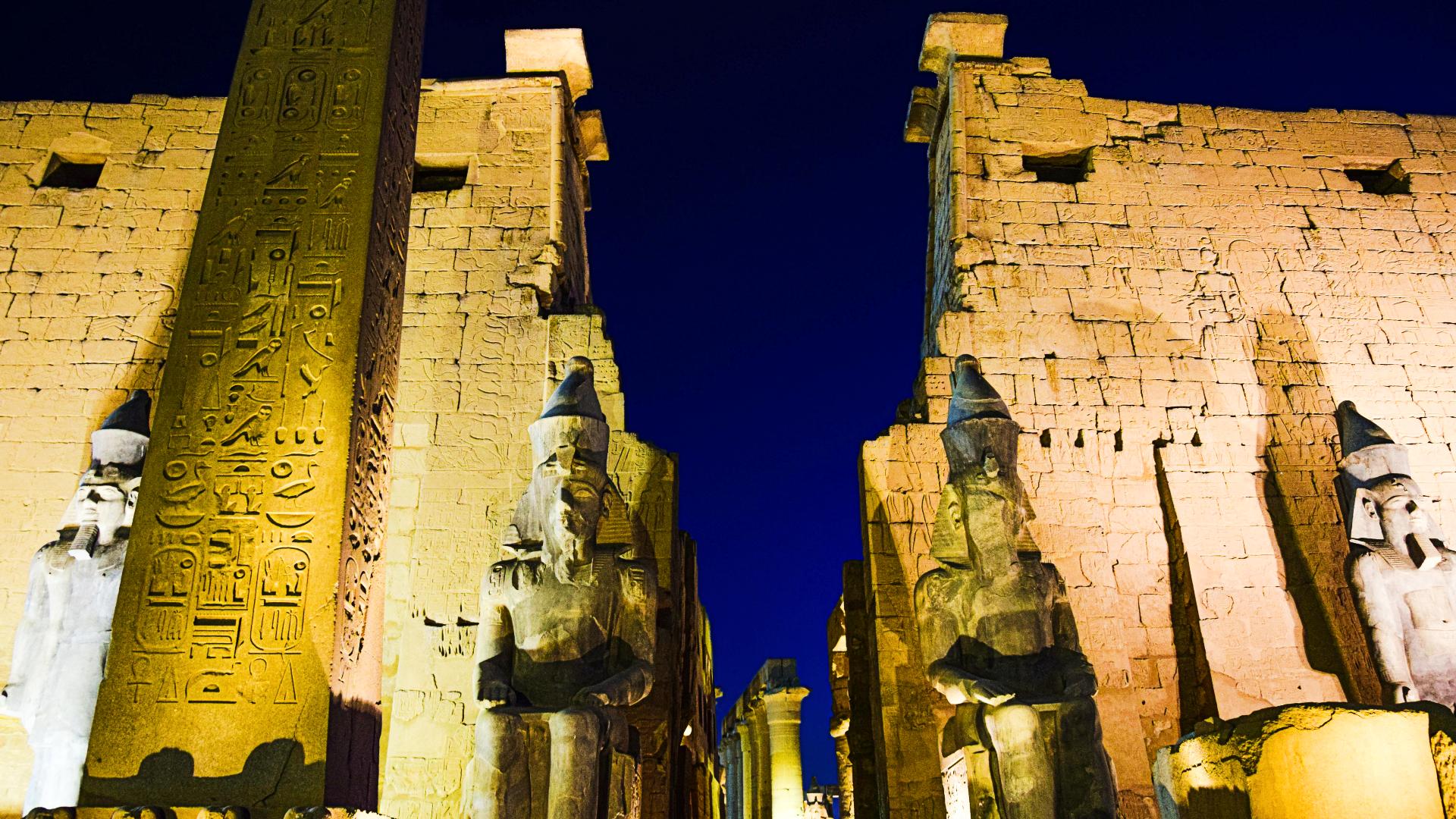 Entrada al Templo de Luxor