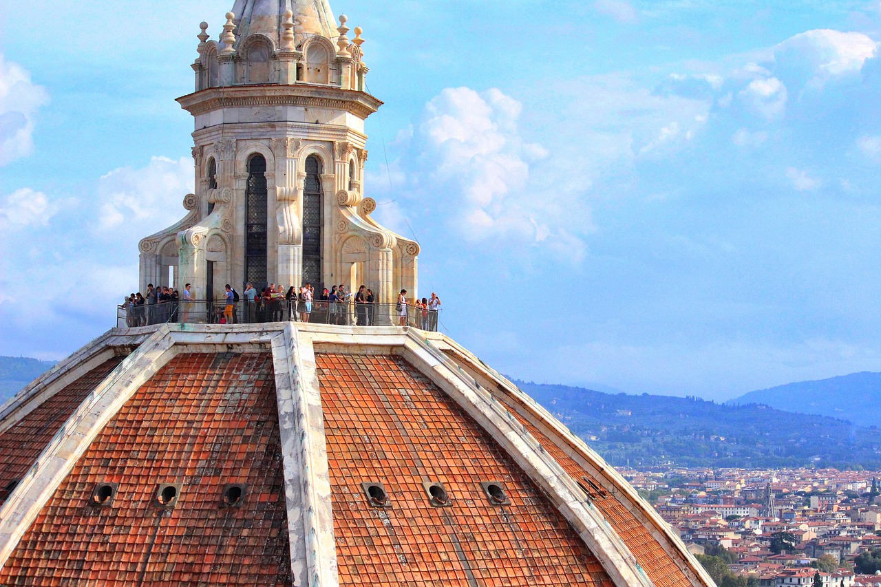 Turistas en la cúpula de la Catedral de Florencia