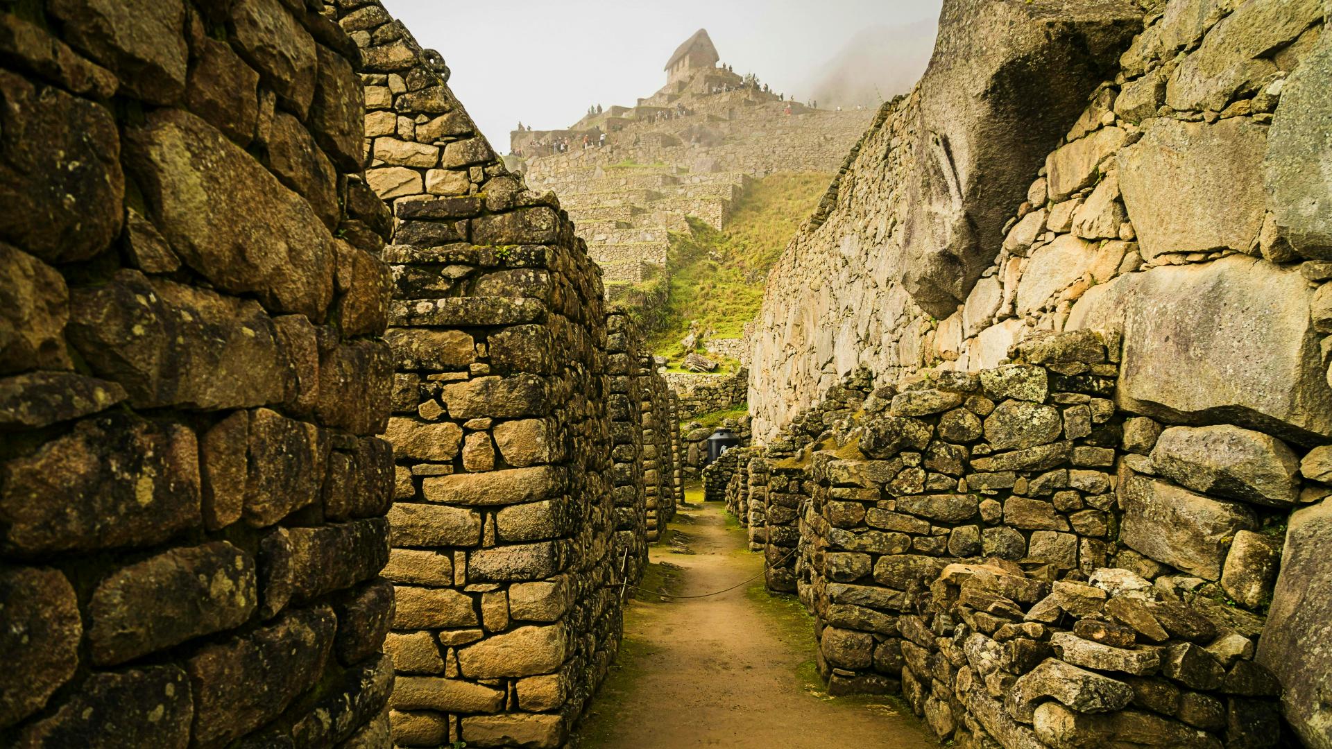 Callejuela del pueblo de Machu Picchu