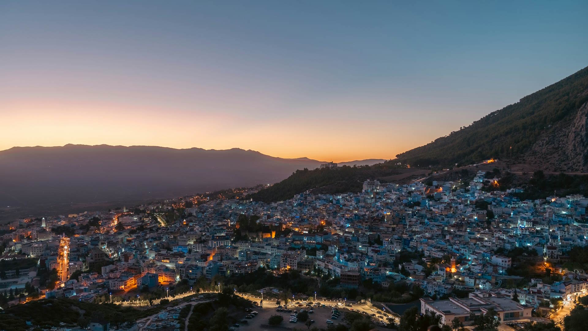 Vista de la ciudad de Chefchaouen al atardecer