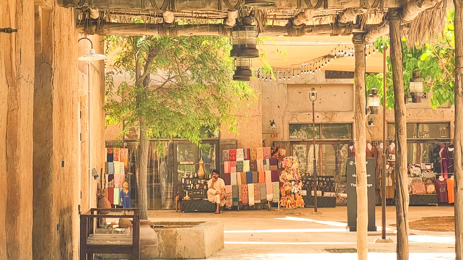 Puestos callejeros del barrio viejo de Dubái