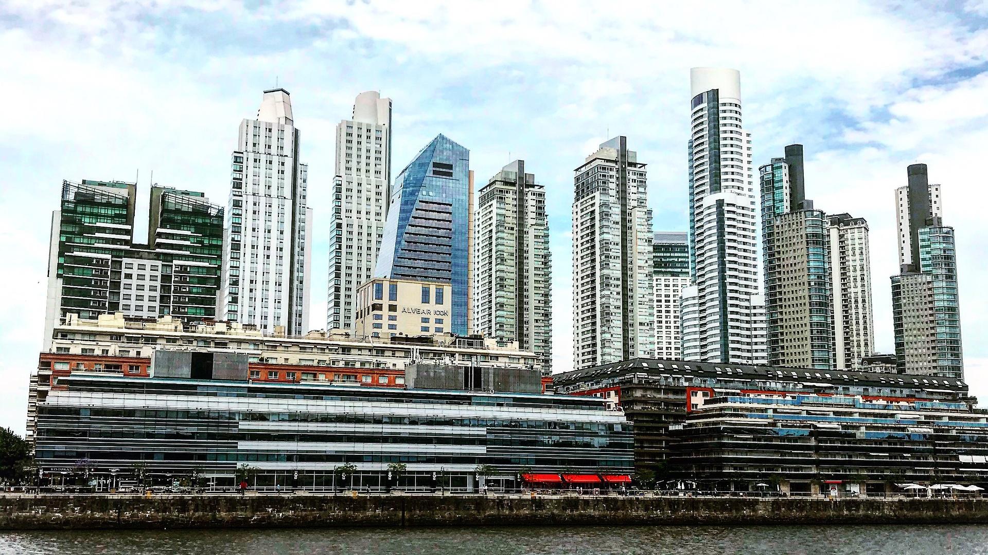 Barrio Puerto Madero y Río de la Plata Barrio Puerto Madero y Río de la Plata