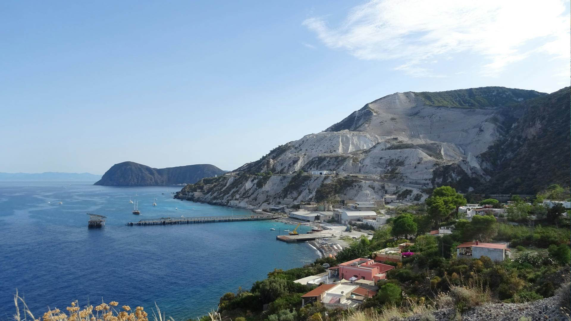 Vista de la isla de Lipari Vista de la isla de Lipari
