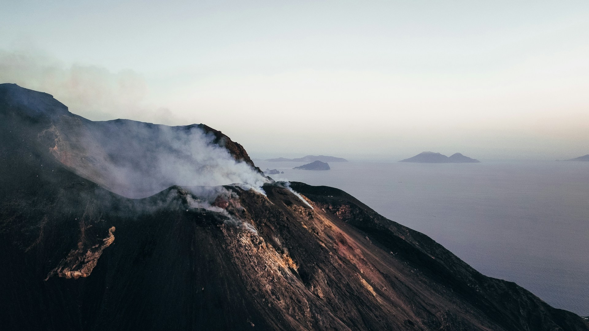 Cráter de Vulcano Cráter de Vulcano