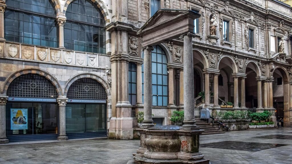 Piazza Mercanti