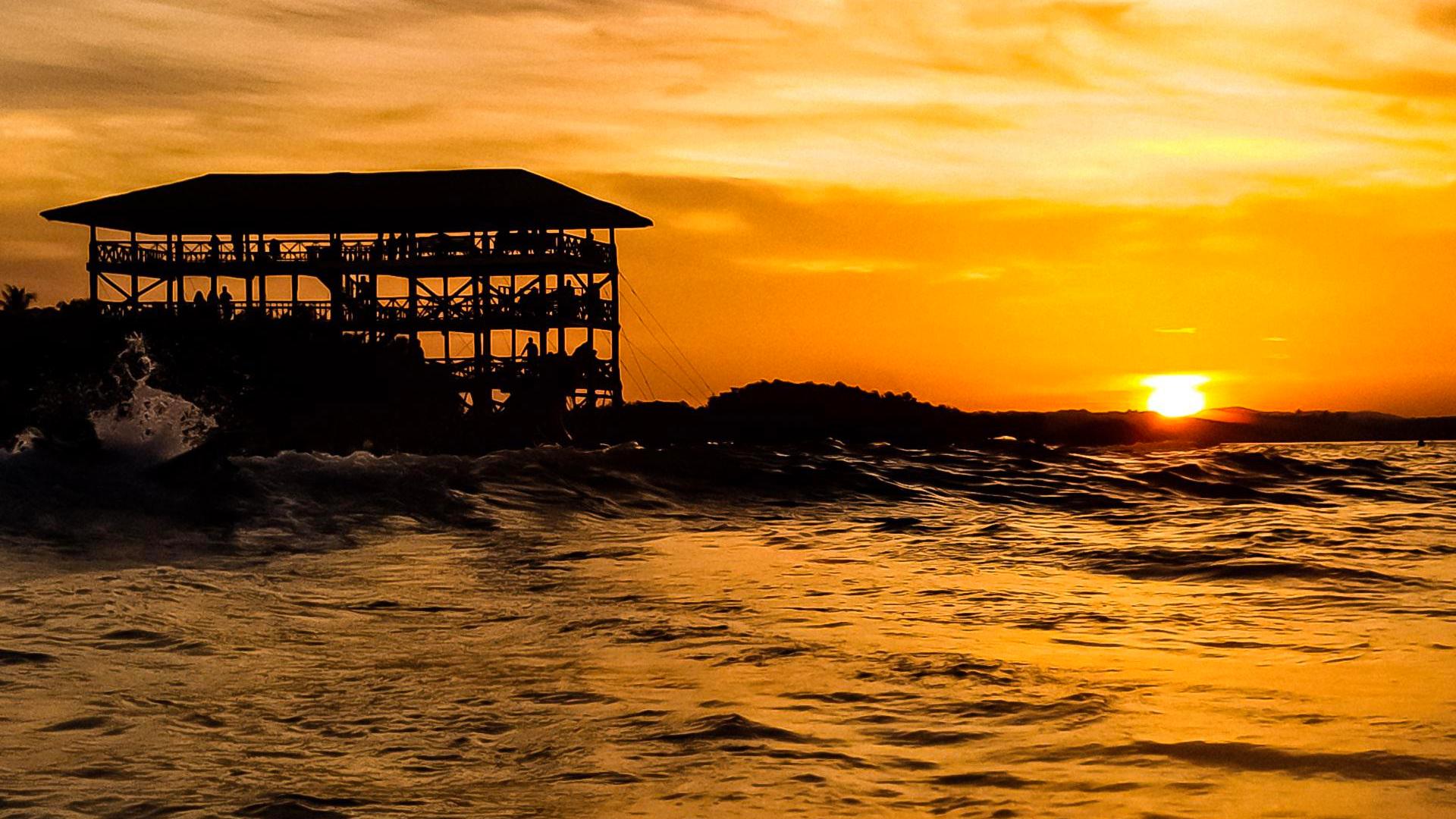 https://guias.nautaliaviajes.com/wp-content/uploads/2026/01/atardecer-siargao.jpg