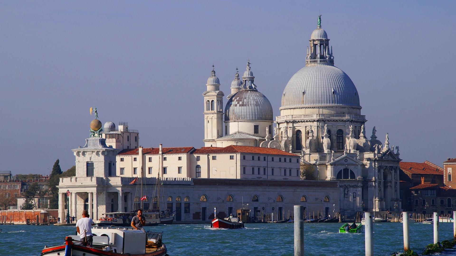 Vista de la Basílica desde el Gran Canal